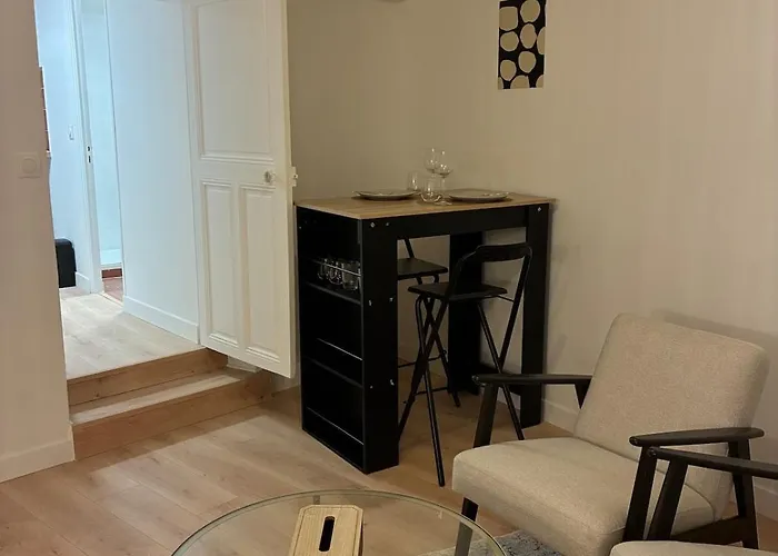 Cozy Avec Terrasse Idealement Situe Apartament